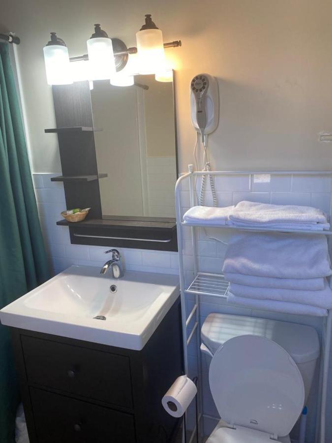 Huron Sands Motel And Restaurant Providence Bay Εξωτερικό φωτογραφία