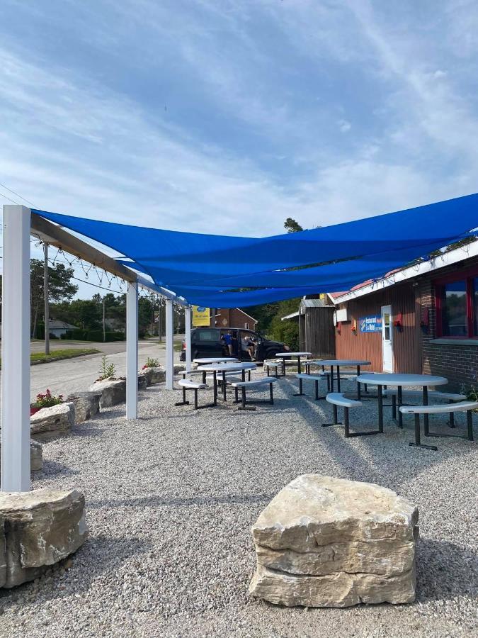 Huron Sands Motel And Restaurant Providence Bay Εξωτερικό φωτογραφία